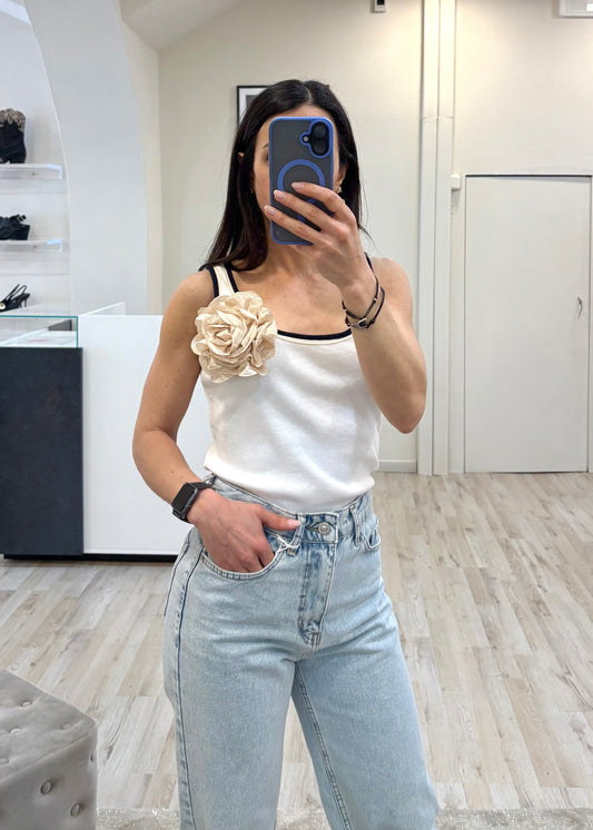 Top con Fiore