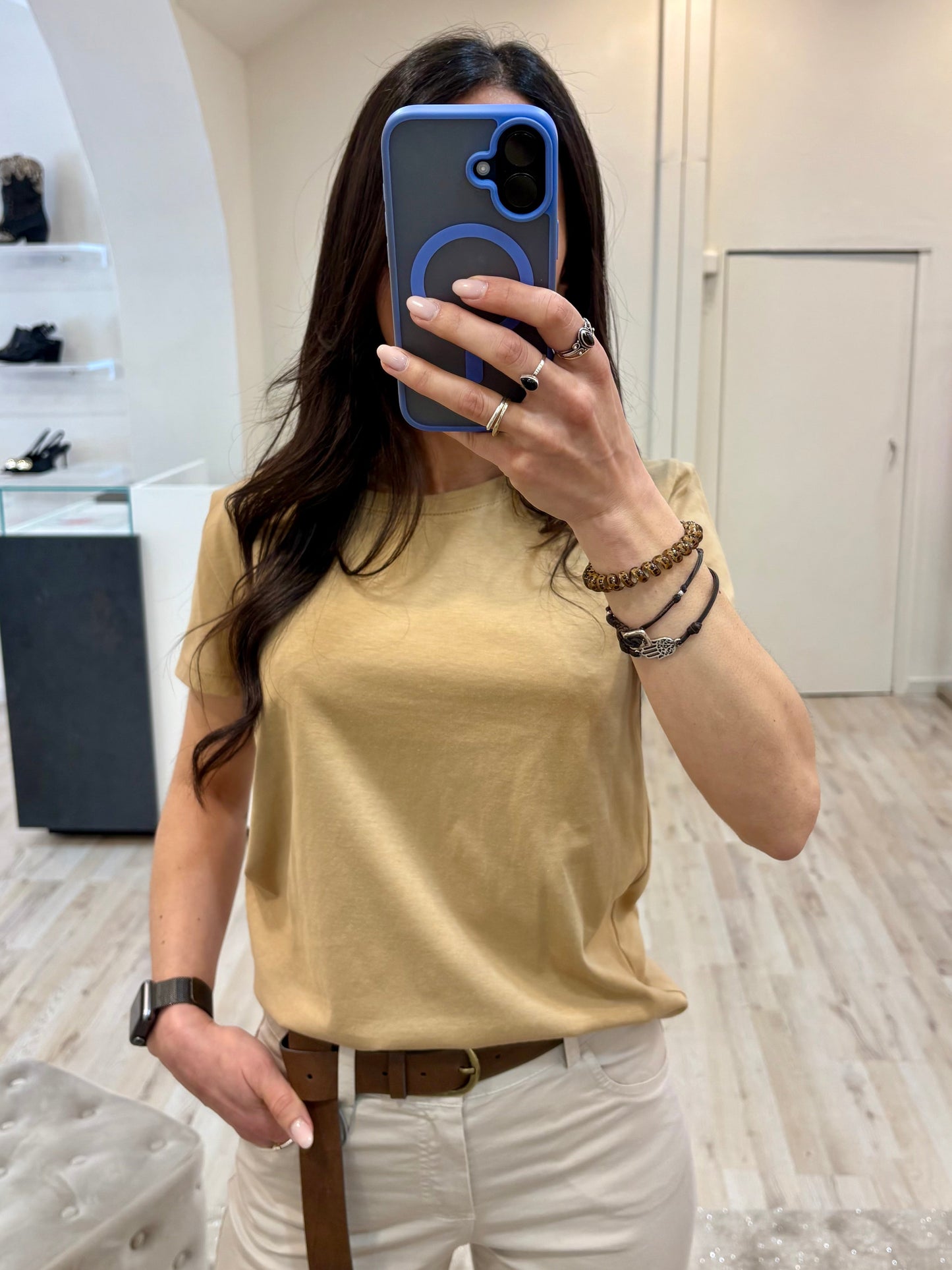T-shirt salva look