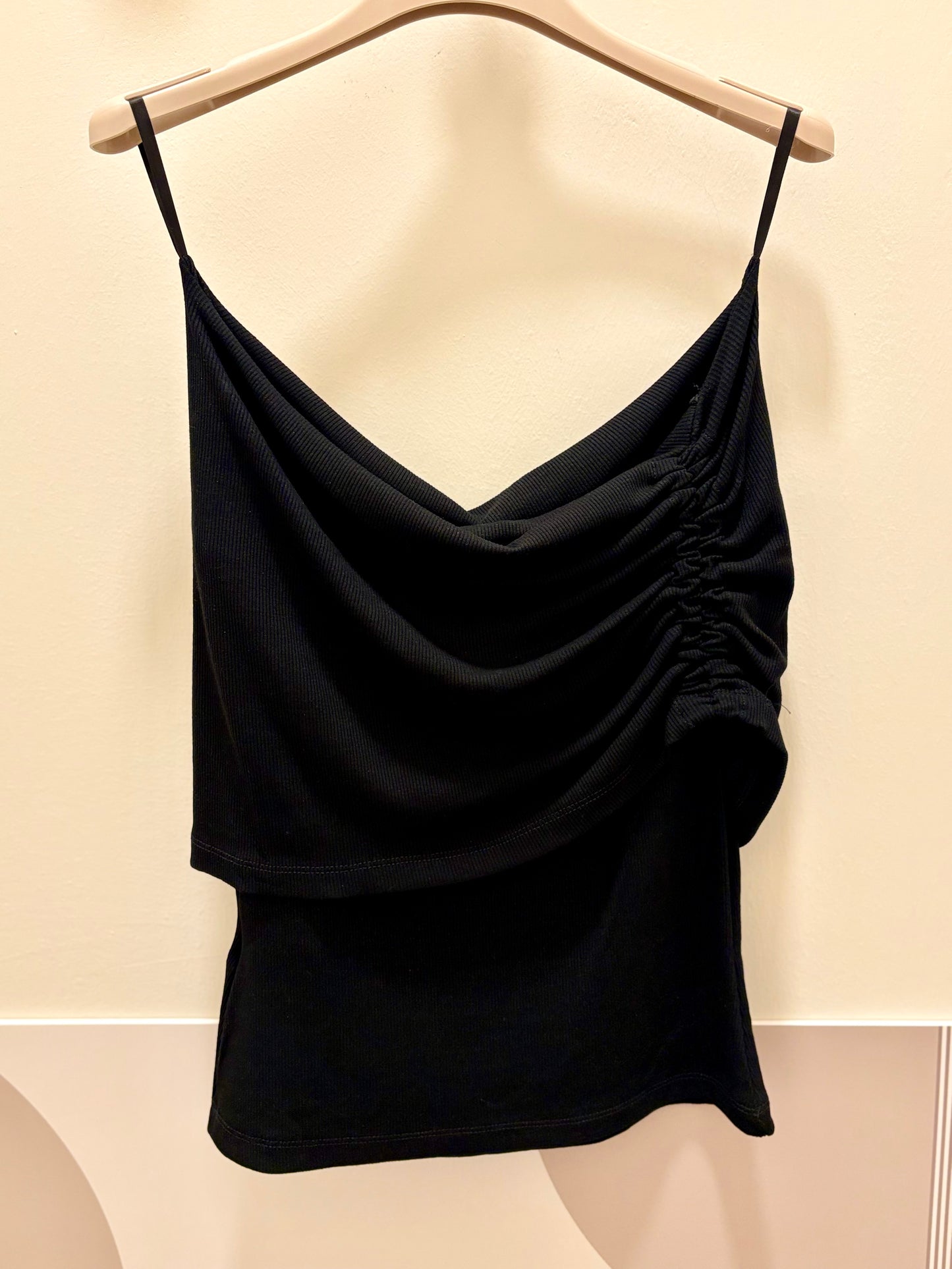 Top Nero Roseda