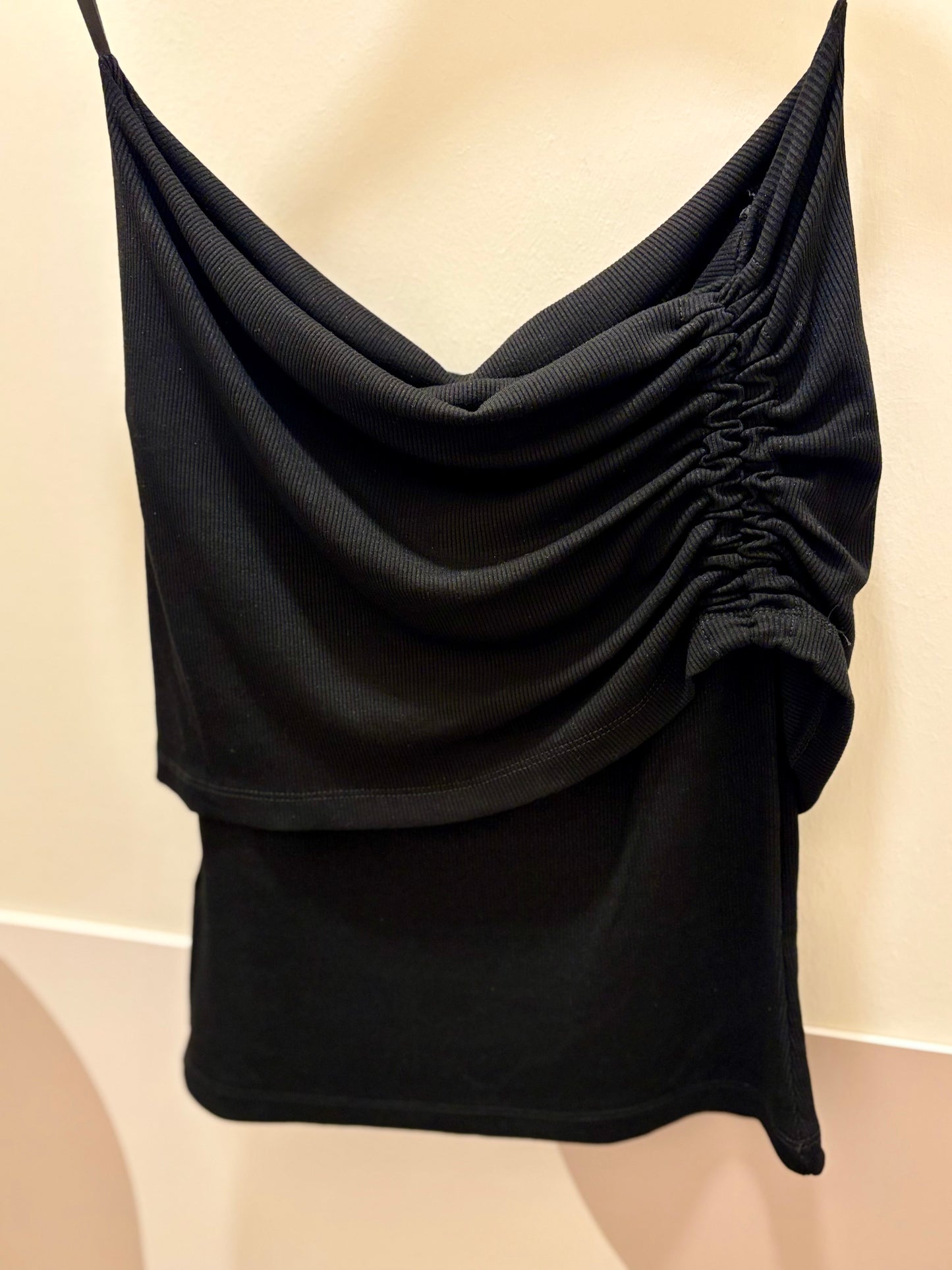 Top Nero Roseda